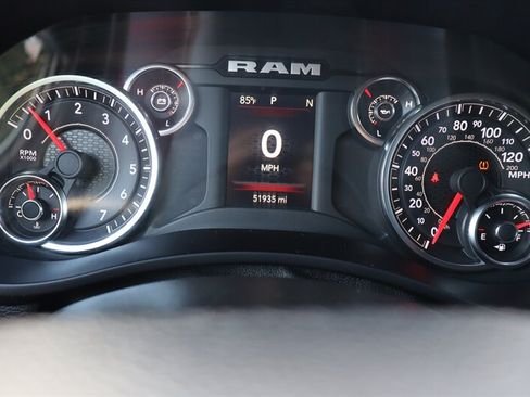 Used 2022 RAM 2500 Tradesman AWD/4WD image 10