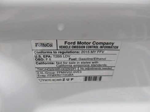 Used 2015 Ford Focus S image 42