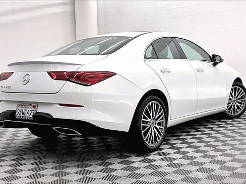 Used 2022 Mercedes-Benz CLA 250 image 11