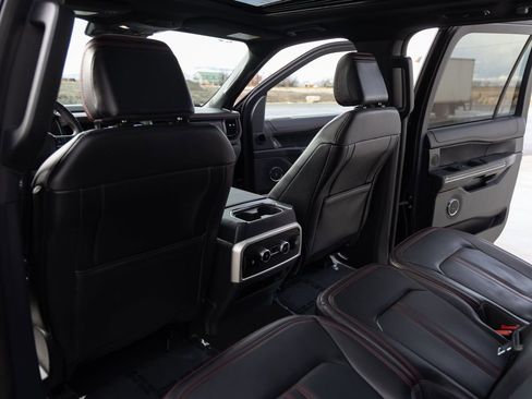 Used 2024 Ford Expedition Max Limited image 17