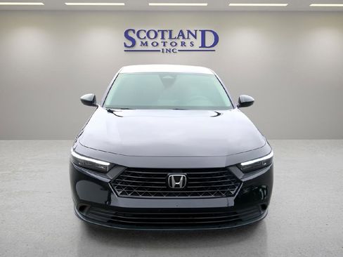 Used 2025 Honda Accord LX image 3