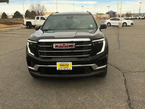 Used 2025 GMC Acadia Elevation image 3