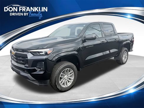 New 2026 Chevrolet Colorado LT w/ LT Convenience Package AWD/4WD image 1
