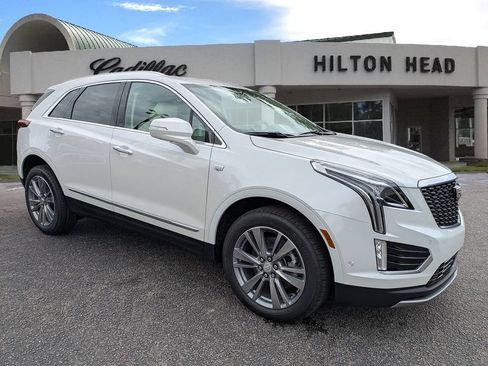 New 2026 Cadillac XT5 Premium Luxury w/ Driver Assist Package FWD image 8