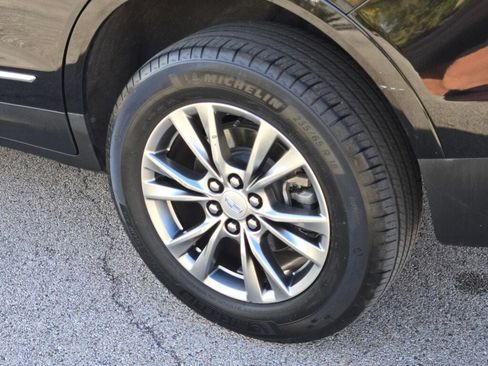 Used 2020 Cadillac XT5 Premium Luxury image 17