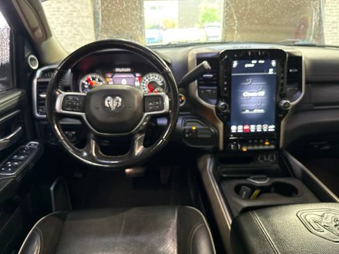 Used 2020 RAM 3500 Laramie AWD/4WD image 15