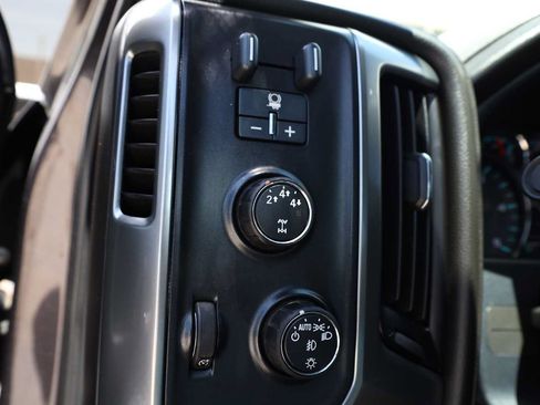 Used 2015 Chevrolet Silverado 2500 LTZ w/ Duramax Plus Package AWD/4WD image 28
