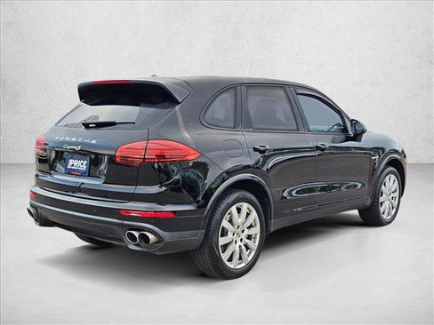 Used 2017 Porsche Cayenne S Platinum image 5