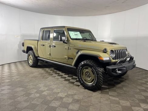 New 2026 Jeep Gladiator Willys AWD/4WD image 8