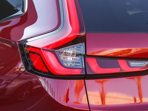 Used 2024 Honda CR-V Sport image 11