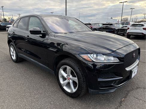 Used 2020 Jaguar F-PACE Premium image 1