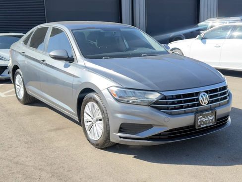 Used 2019 Volkswagen Jetta S FWD image 2