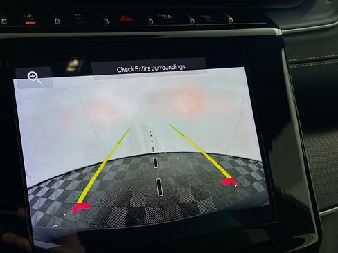 Used 2023 Jeep Grand Cherokee Altitude image 22