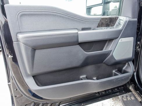 Used 2023 Ford F250 Lariat w/ Tremor Off-Road Package image 23