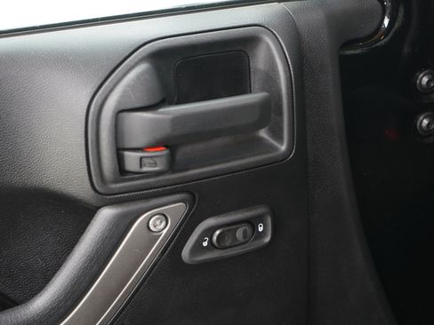 Used 2016 Jeep Wrangler Unlimited Sport AWD/4WD image 21