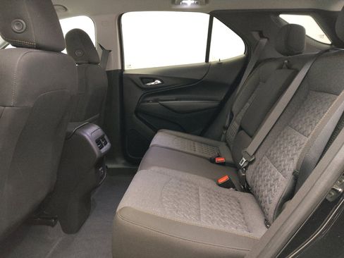 Used 2023 Chevrolet Equinox LT AWD/4WD image 18