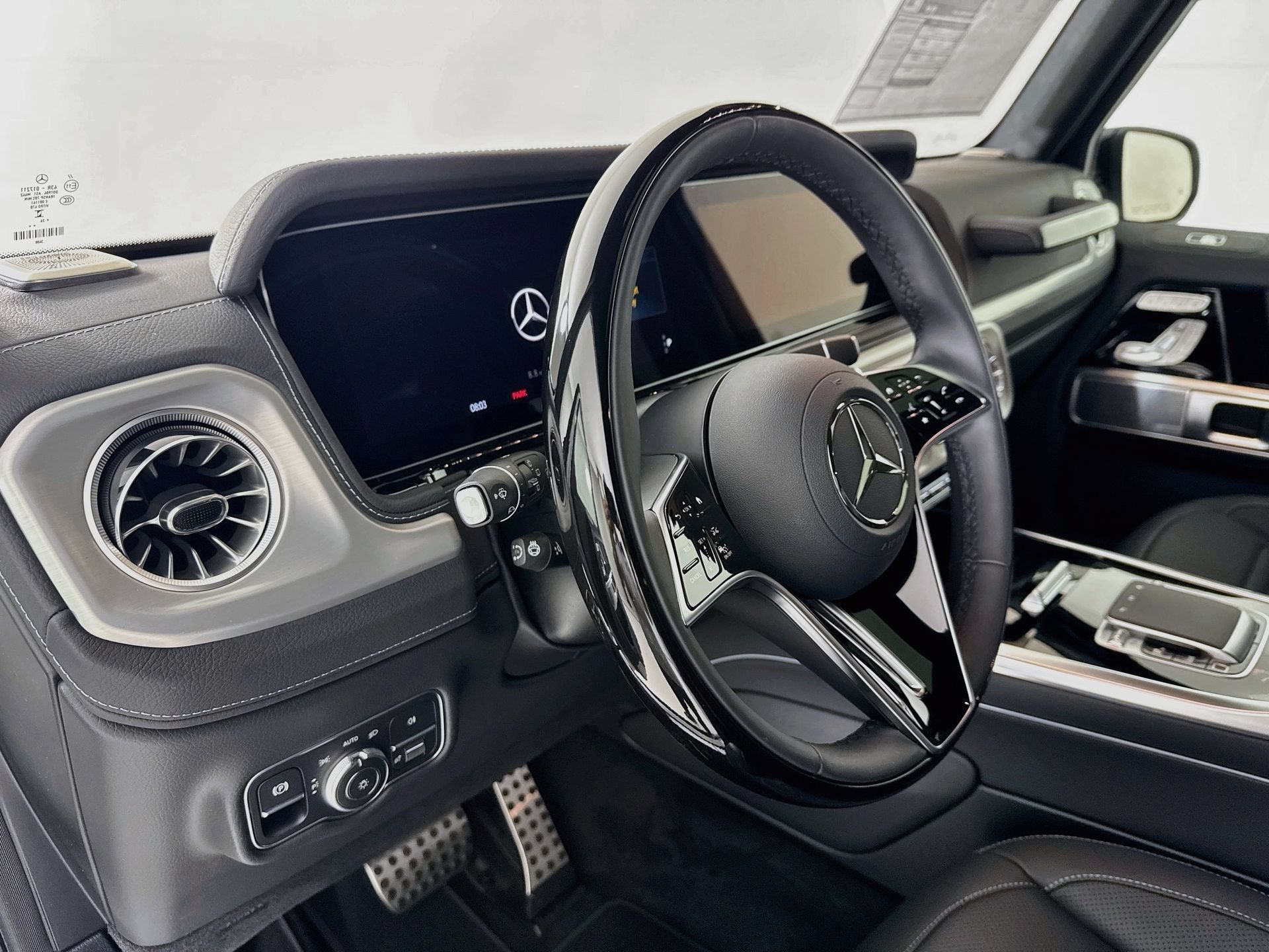 New 2027 Mercedes-Benz G 580 e image 10