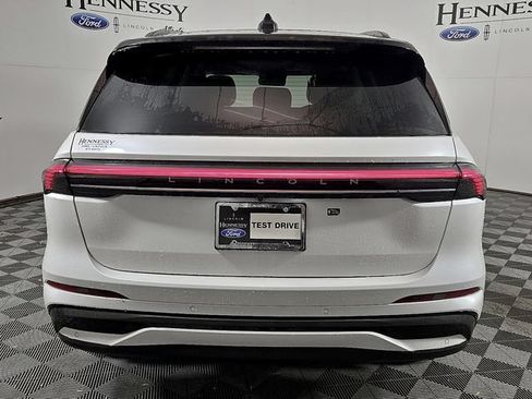Used 2026 Lincoln Nautilus Reserve w/ Jet Appearance Package AWD/4WD image 5
