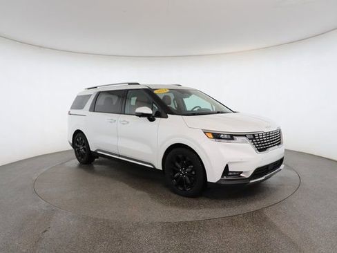 Used 2024 Kia Carnival SX image 26