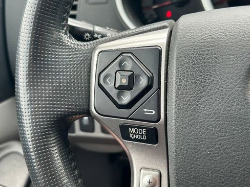 Used 2015 Toyota Tacoma PreRunner w/ Convenience Package RWD image 29