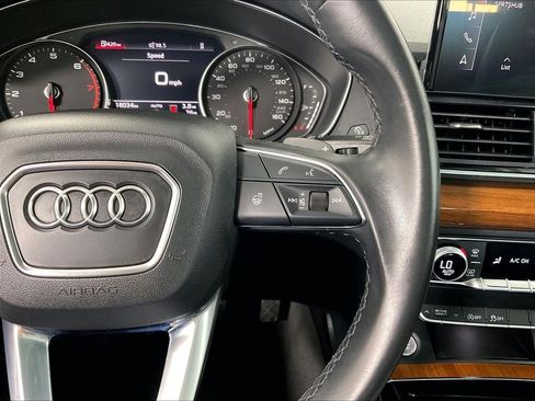 Used 2023 Audi Q5 2.0T Premium w/ Convenience Package AWD/4WD image 24