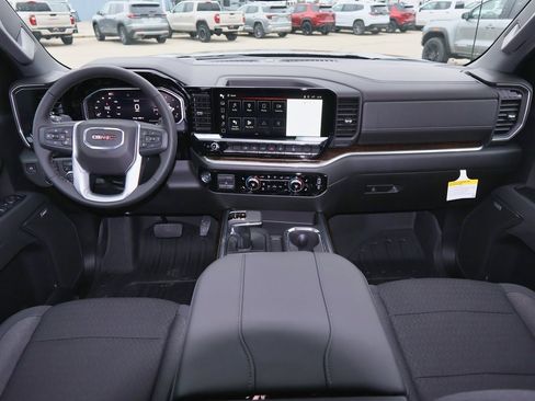 New 2026 GMC Sierra 1500 Elevation image 11
