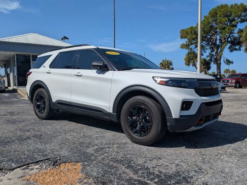 Used 2022 Ford Explorer Timberline AWD/4WD image 2