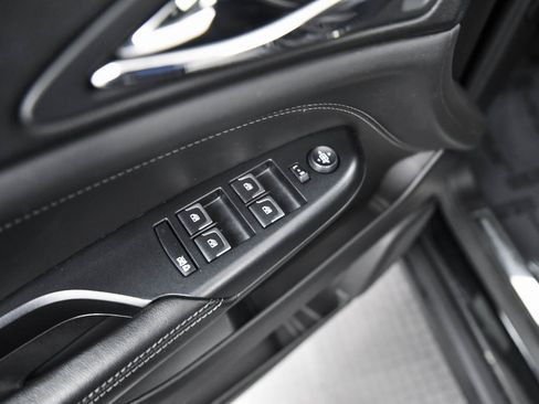 Used 2014 Cadillac SRX FWD image 10