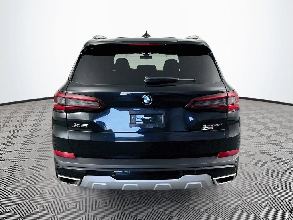 Used 2021 BMW X5 xDrive40i w/ Premium Package AWD/4WD image 8