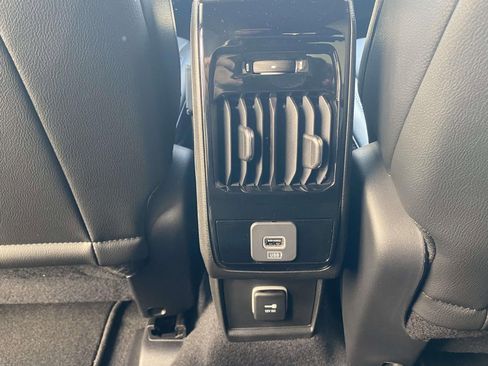 New 2026 Jeep Compass Latitude AWD/4WD image 12