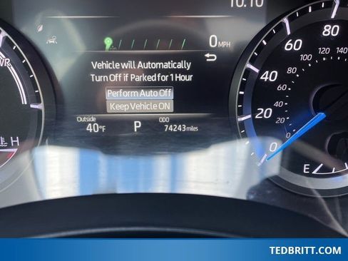 Used 2024 Toyota Highlander XLE image 28