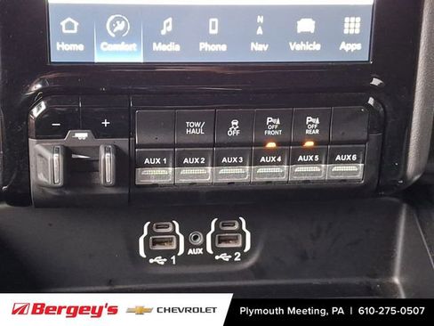 Used 2024 RAM 2500 Big Horn w/ Night Edition AWD/4WD image 27