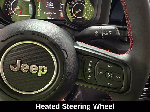 Used 2024 Jeep Gladiator Rubicon AWD/4WD image 24