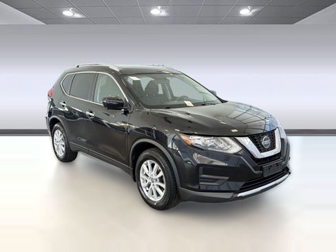 Used 2018 Nissan Rogue SV w/ Premium Package AWD/4WD image 7