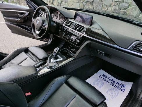 Used 2017 BMW 330i xDrive Sedan w/ Premium Package AWD/4WD image 30