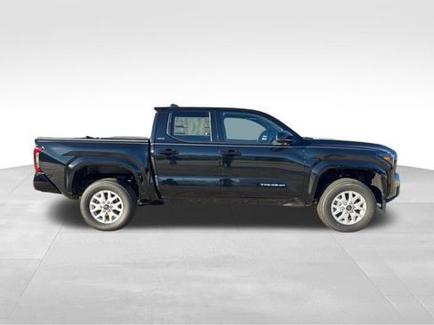 New 2026 Toyota Tacoma SR5 image 9