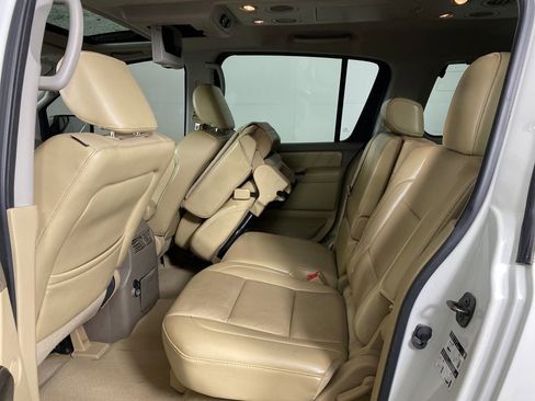Used 2015 Nissan Armada SL w/ Moonroof Package image 26