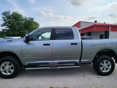 Used 2024 RAM 2500 Big Horn w/ Safety Group AWD/4WD image 14
