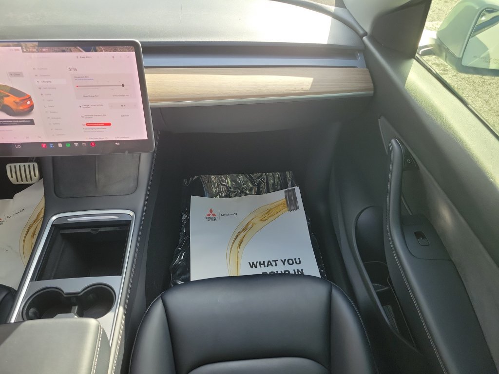 Used 2022 Tesla Model Y Performance AWD/4WD image 19