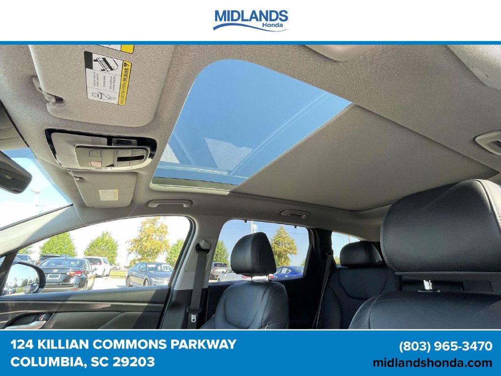 Used 2023 Hyundai Santa Fe Limited w/ Cargo Package FWD image 16