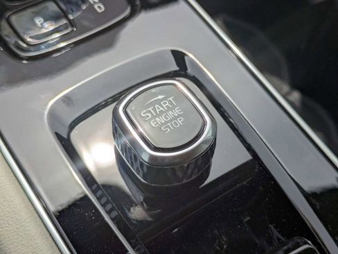 New 2026 Volvo XC90 T8 Ultra w/ Protection Package AWD/4WD image 32