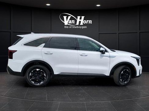 New 2026 Kia Sorento S AWD/4WD image 8