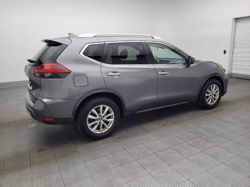 Used 2019 Nissan Rogue SV image 10