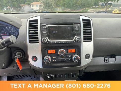Used 2016 Nissan Frontier SV w/ SV Value Truck Package AWD/4WD image 16