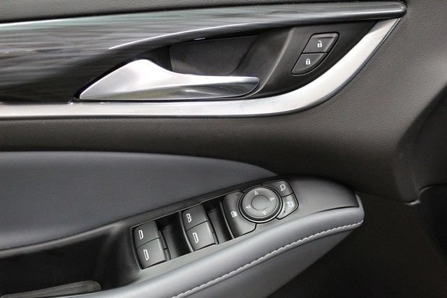 Used 2023 Buick Enclave Essence w/ Experience Buick Package FWD image 18