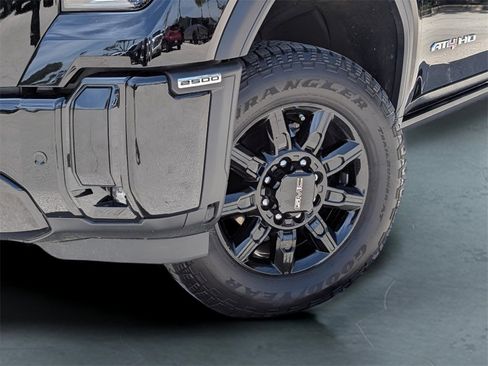 New 2025 GMC Sierra 2500 AT4 w/ AT4 Premium Plus Package image 33