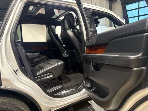 Used 2018 Lincoln Navigator Reserve w/ Technology Package image 66