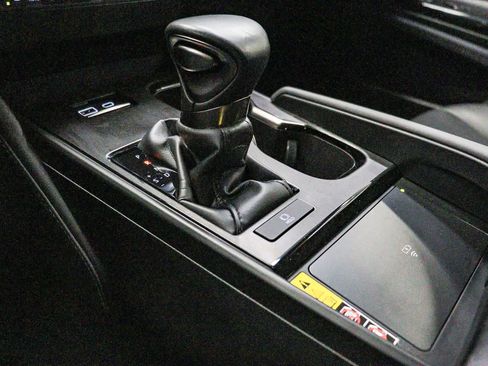Used 2025 Lexus ES 350 w/ Premium Package FWD image 23