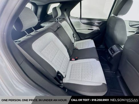 Used 2023 Chevrolet Equinox LS w/ LS Convenience Package FWD image 25