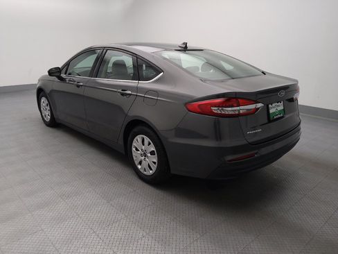 Used 2020 Ford Fusion S FWD image 5
